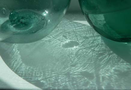 glass-floats-reflection (30k image)