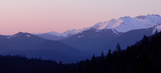 alaskan mountains at sunset taken from Eagle Crest Ski Resort